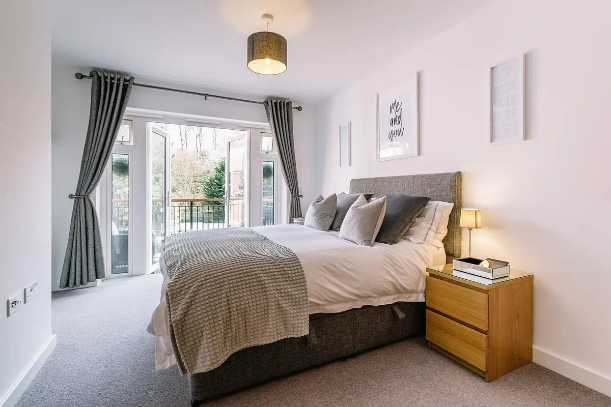 7 Common Bedroom Decorating Mistakes and How to Fix Them