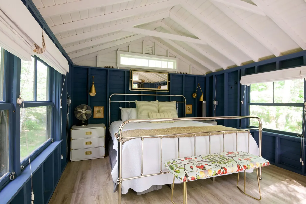 How to Create a Calm Bedroom Colour Palette Inspired by British Coastlines